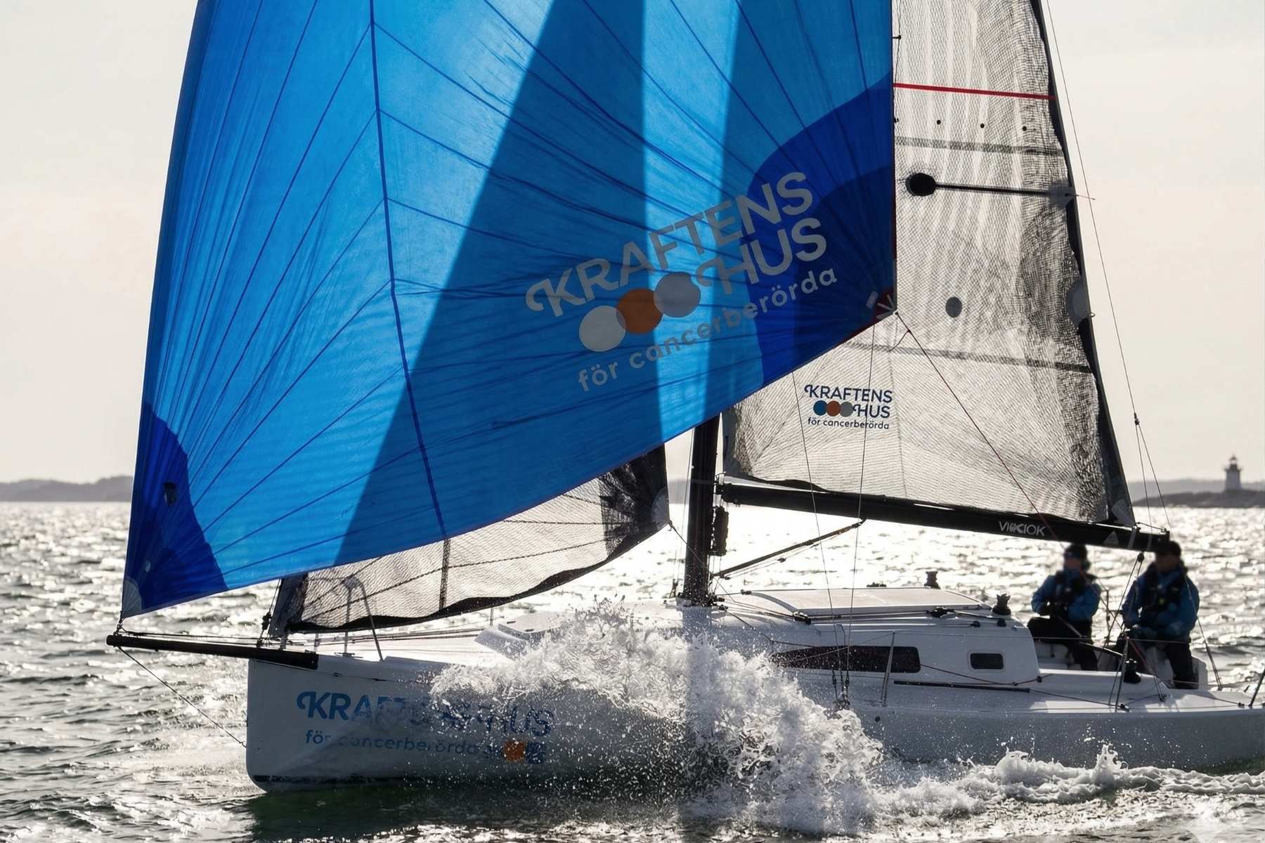 Från cancerbesked till havskappsegling (Omslagsbild) Bild för Från cancerbesked till havskappsegling